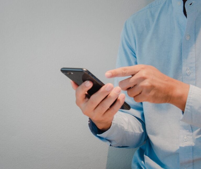 free physio phone call with a physio at adelaide west physio