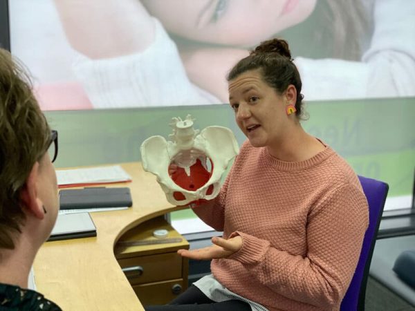 lisa vernon womens health physio explaining the pelvic floor at first womens health physio appointment